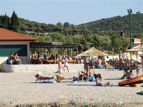 plaja de nudisti|Cele mai spectaculoase plaje pentru nudisti